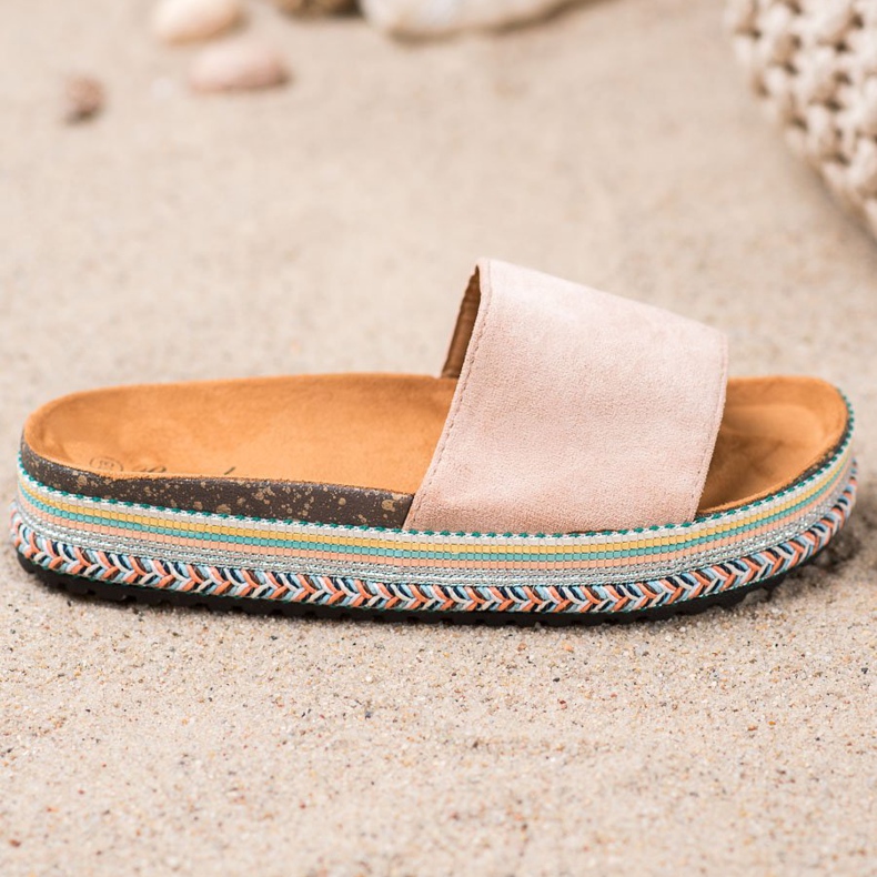 Renda Papucs a platformon barna 2