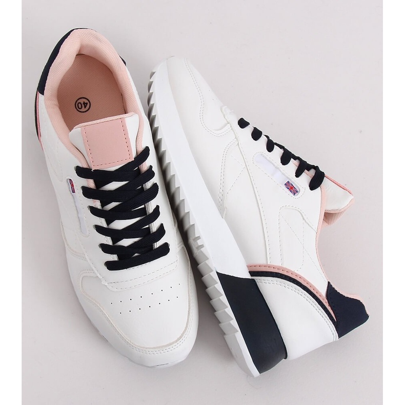 Fehér női sportcipő BK938 WHITE / NAVY sötétkék 1