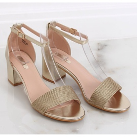 Arany magas sarkú szandál 8160 Arany aranysárga 2