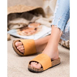 Nio Nio Klasszikus papucs a platformon barna 1