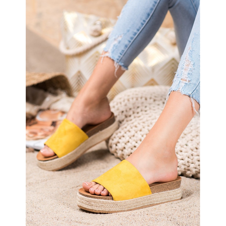 Renda Velúr papucs a platformon sárga 2