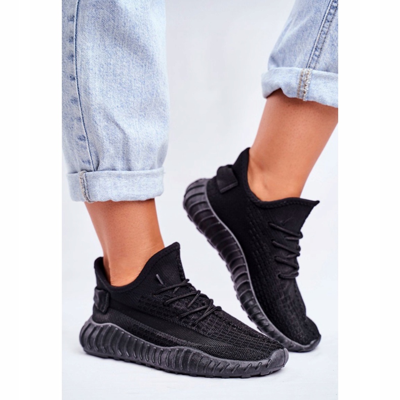 Női sportcipő, világos, szellős fekete Lumiere 2