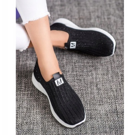 SHELOVET Fekete cipő kristályokkal 2