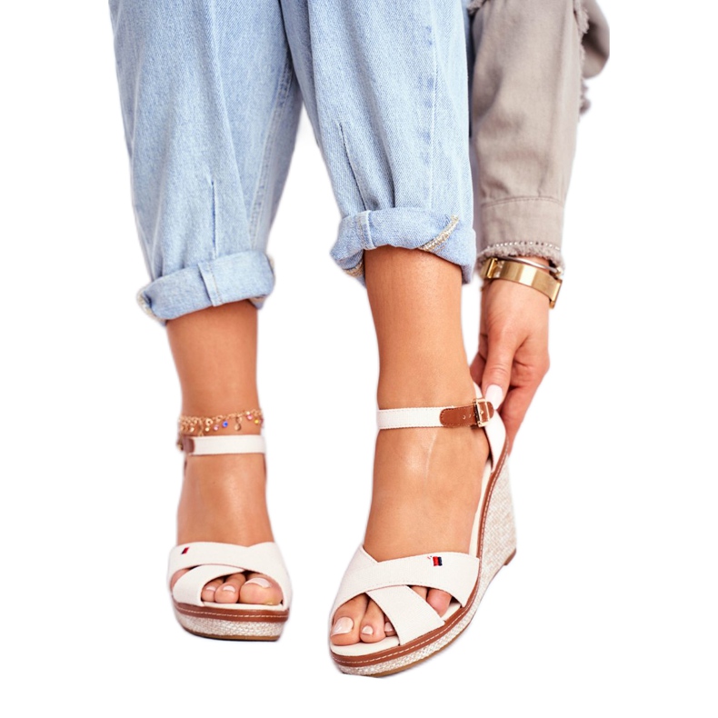 SEA Női szandál Wedge bézs színű LaMane 2