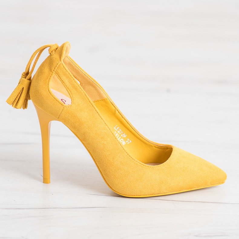 Seastar Sárga Szegecsek Karimákkal 2