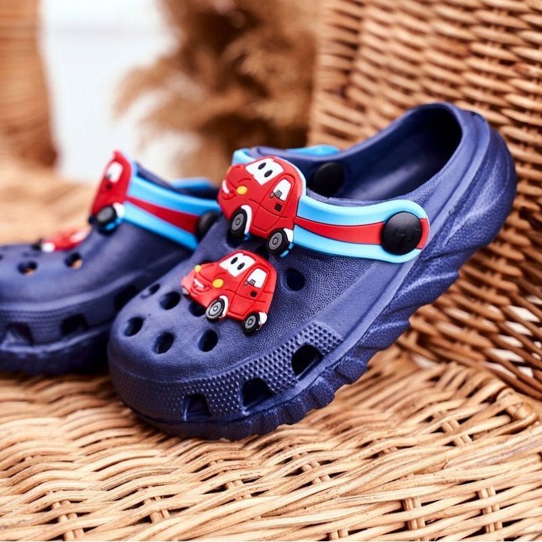 PB2 Gyermek papucs Hab Crocs Navy Blue Cars Bruno sötétkék 1