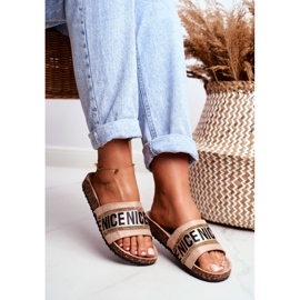 EVento Női BeNice bézs papucs parafán strasszokkal 2