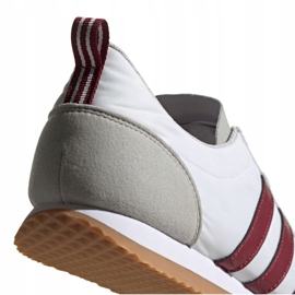 Adidas Vs Jog M FX0092 cipő fehér piros sokszínű 1