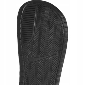 Nike Sportruházat Benassi Swoosh M 312618-011 diák fekete fekete 1