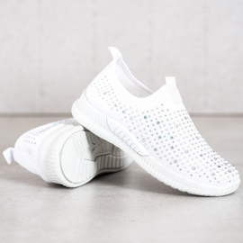 SHELOVET Fehér cipő kristályokkal 2