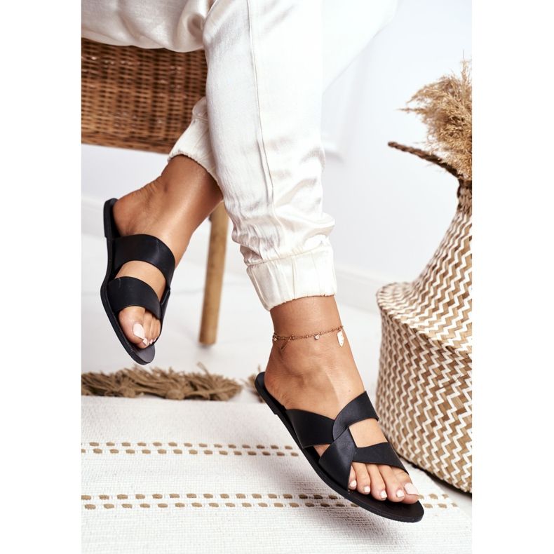 Női klasszikus papucs Lu Boo Black Mabella fekete 2