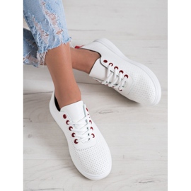 SHELOVET Áttört cipők Eco bőrrel fehér 1