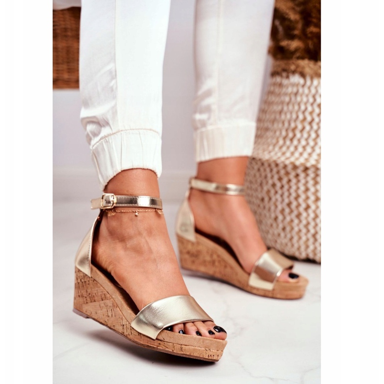 PS1 Női szandál Wedge Gold MarryMe aranysárga 1