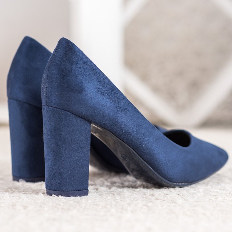 Small Swan Sötétkék szivattyúk egy oszlopon 2