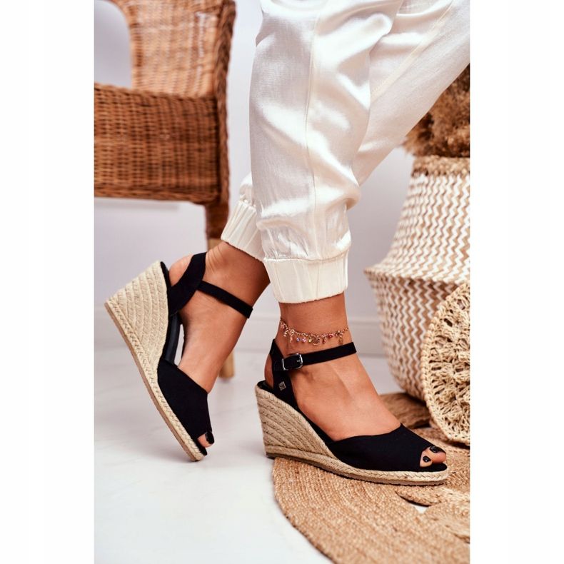 Big Star Női szandál fonott ékén Nagy csillag fekete DD274A209 2