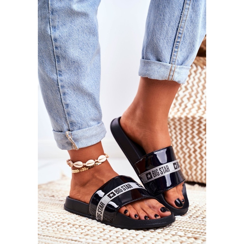 Női papucs Big Star lakkozott fekete GG274007 1