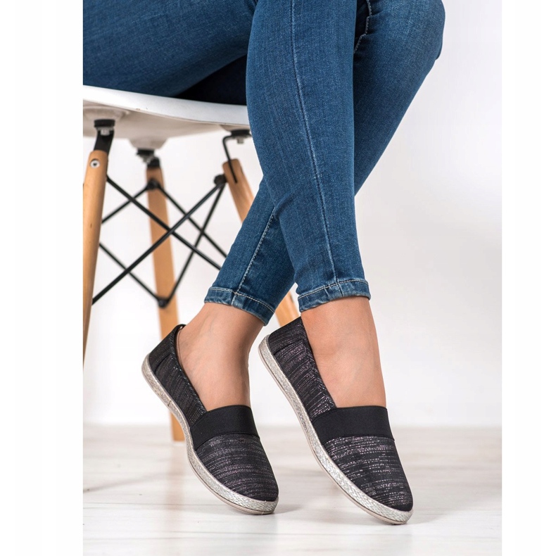 SHELOVET Stílusos csúszós cipők fekete 2 SHELOVET Stílusos csúszós cipők fekete 2