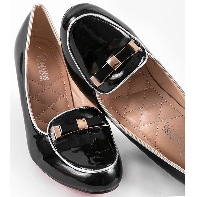 Fekete ékszivattyúk íjjal 0088-1 1