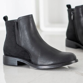 J. Star Elegáns fekete csizma 1