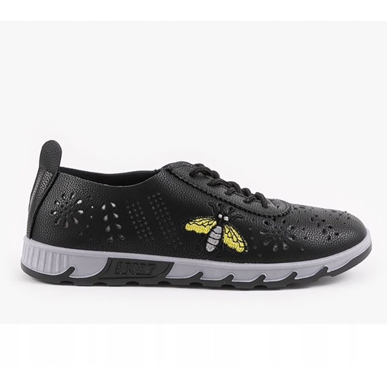 Fekete áttört cipők, JH81171-3 lenyomattal 1