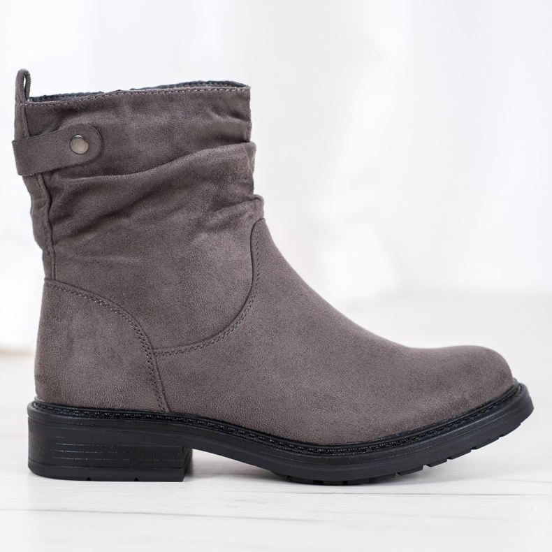 J. Star Szürke munkások 2