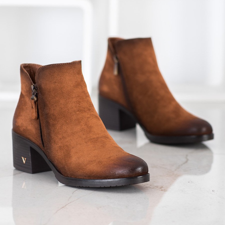 VINCEZA velúr csizma barna 1