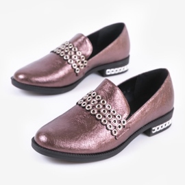 Női barna színű alacsony cipő C18-6251 piros sokszínű 1