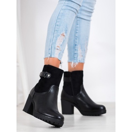 J. Star Meleg csizma a poszton fekete 1 J. Star Meleg csizma a poszton fekete 1