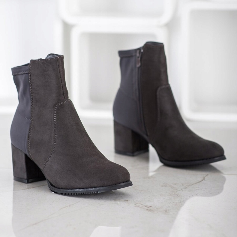 J. Star Szürke csizma 2