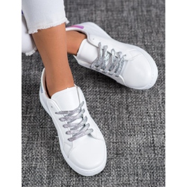 SHELOVET Divatos sportcipő fehér 1