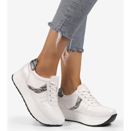 Fehér sportcipő, BK-20 cipő 2