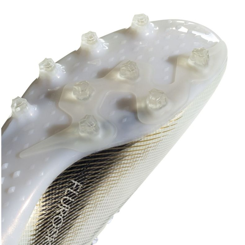 Adidas X Ghosted.1 Ag M EG8154 futballcipő fekete, fehér, arany fehér 1