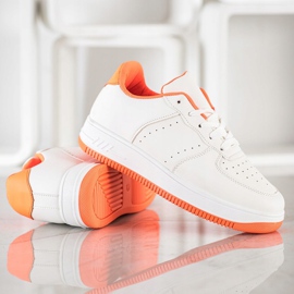 SHELOVET Cipők a platformon fehér 1