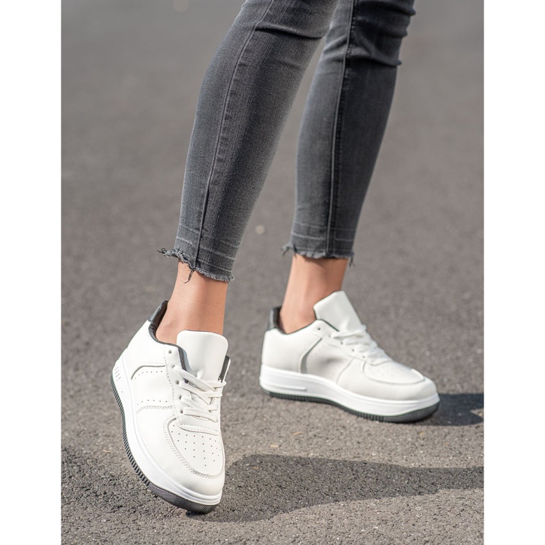 SHELOVET Cipők a Paltformon fehér 2