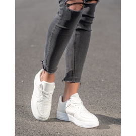 SHELOVET Cipők a platformon fehér 1