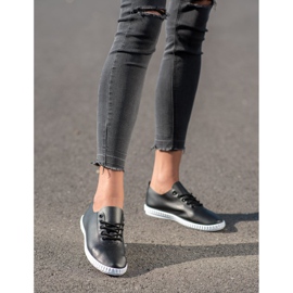 SHELOVET Fekete cipők Eco bőrrel 1