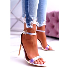 Női szandál egy magas sarkú Lu Boo Opalescent Debbi fehér rózsaszín ezüst 1