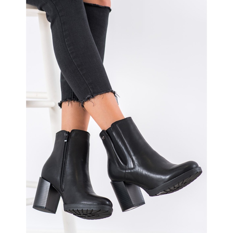 Weide Kényelmes csizma egy oszlopon fekete 1