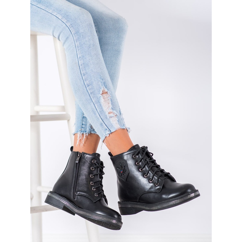 Groto Gogo Fekete munkások 1