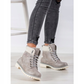 Goodin Meleg csapdázók bézs 2