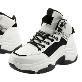 Fehér Cirisesis cipők fekete 1