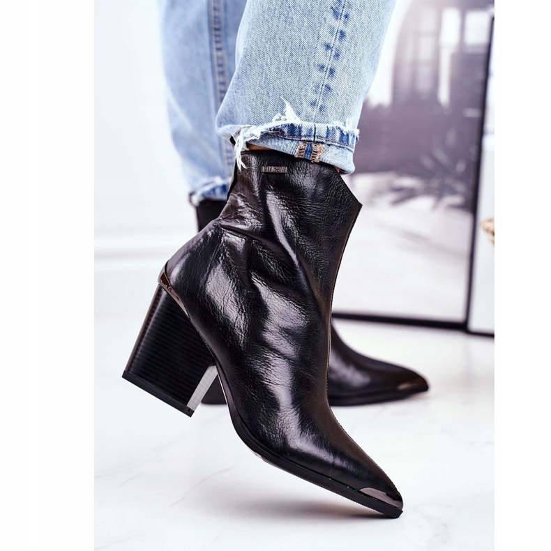 Női csizma sarkú bőr Big Star Black GG274919 fekete 1