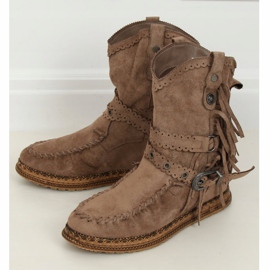Boho stílusú csizma bézs színű ST-17P Khaki színben 1