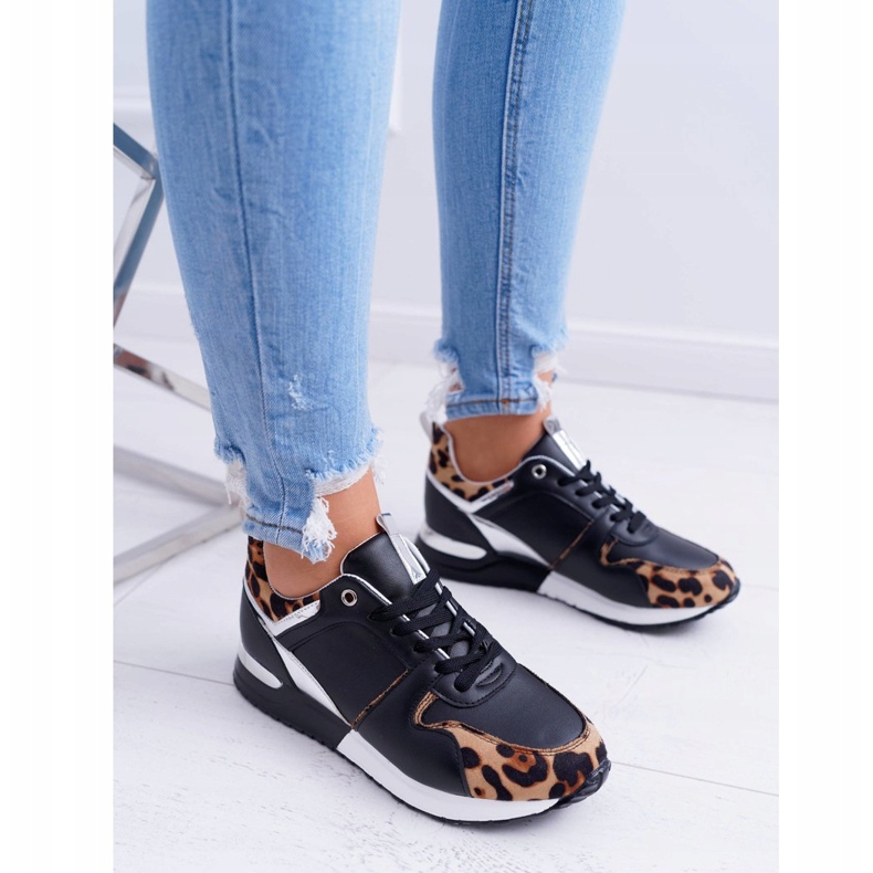 Női sportcipő leopárd mintával, fekete Fippo sokszínű 2
