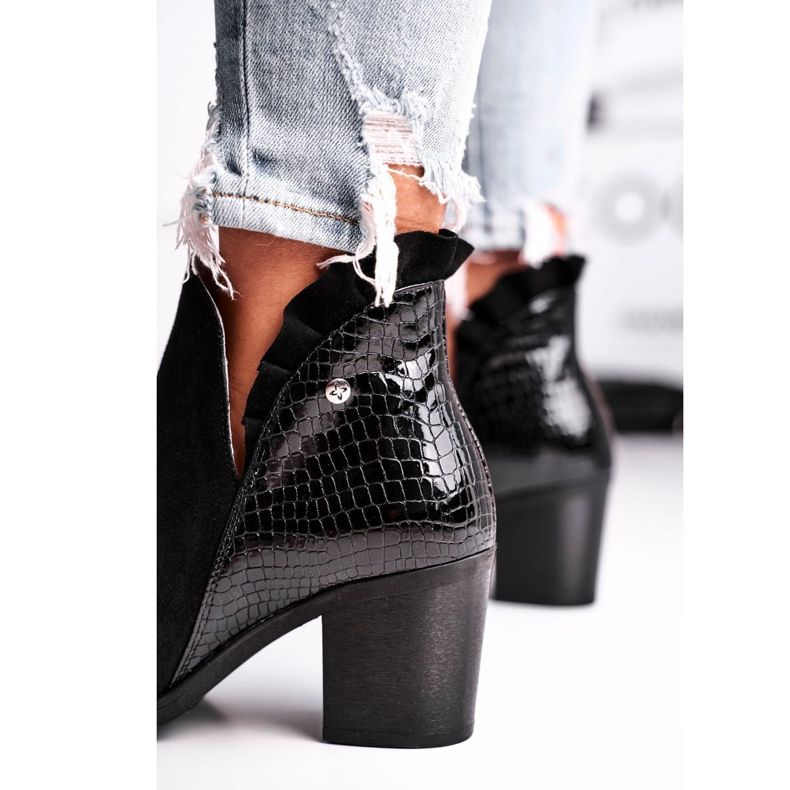 Női csizma sarkán, bőrrugó Maciejka fekete 04833-01 1 Női csizma sarkán, bőrrugó Maciejka fekete 04833-01 1