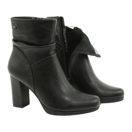 M.Daszyński Fekete csizma a poszton Daszyński AF125-7 4