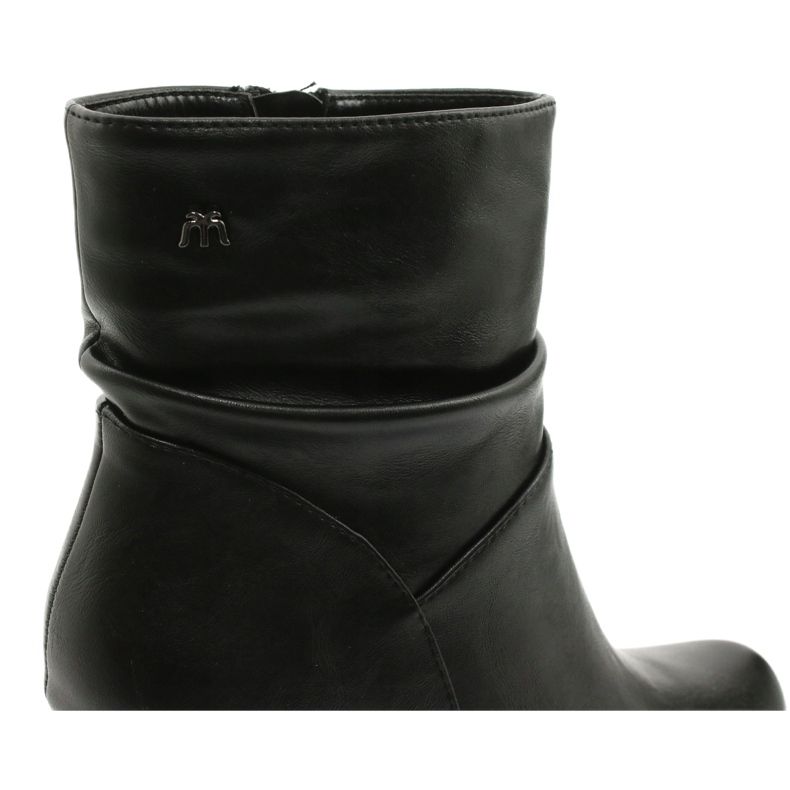 M.Daszyński Fekete csizma a poszton Daszyński AF125-7 5