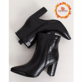 Fekete Snake bőr magas sarkú csizma RB54 Black 1 Fekete Snake bőr magas sarkú csizma RB54 Black 1