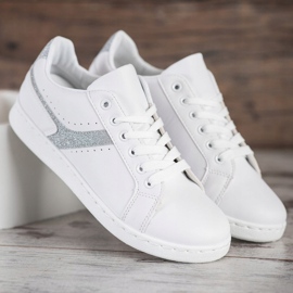 SHELOVET Divatos sportcipő fehér 2