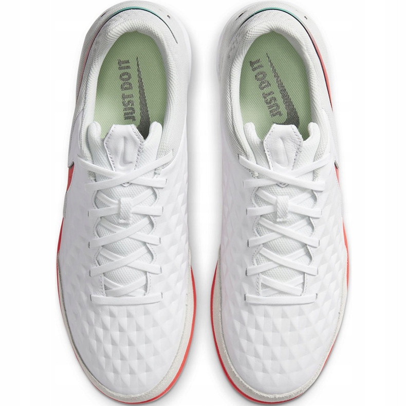 Nike Tiempo Legend 8 Academy Ic AT6099 163 futballcipő fehér fehér 1